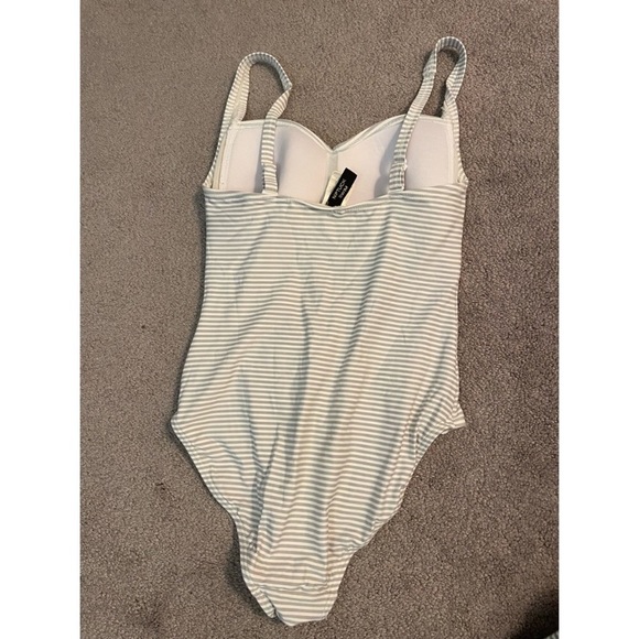 NIPTUCK SWIM Gray/White Striped One Piece Bathing Suit 10 - Picture 3 of 5